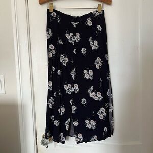 Women's Navy Daisy Print Midi Skirt